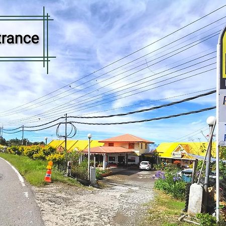 D'Villa Rina Ria Lodge, Kinabalu Park, Kundasang Bundu Tuhan エクステリア 写真
