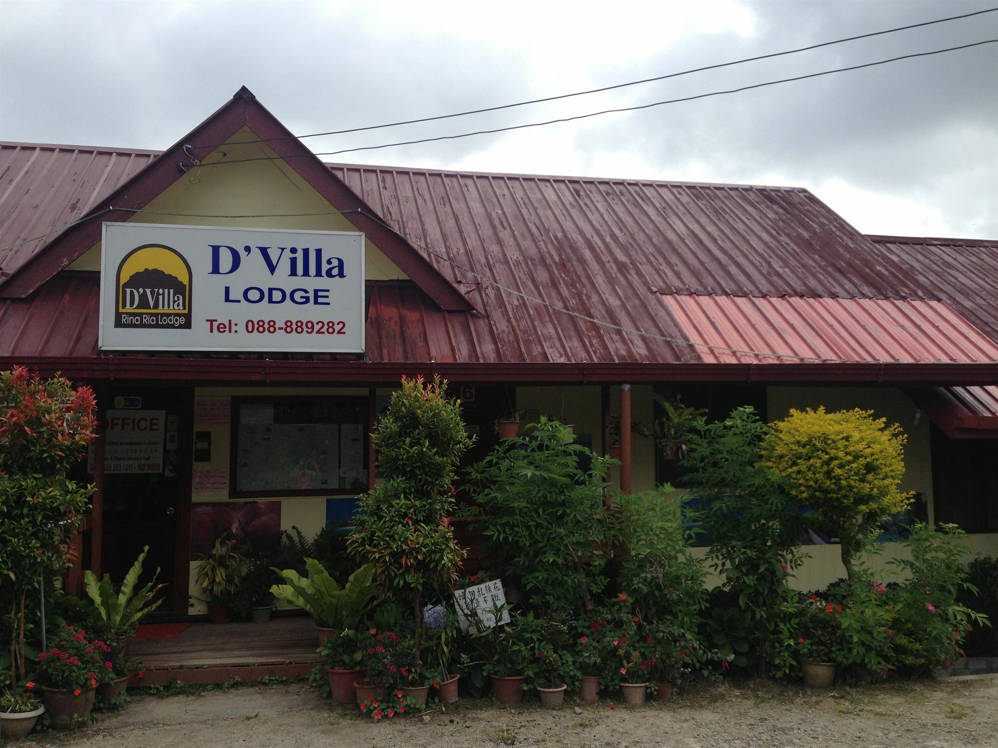 D'Villa Rina Ria Lodge, Kinabalu Park, Kundasang Bundu Tuhan エクステリア 写真